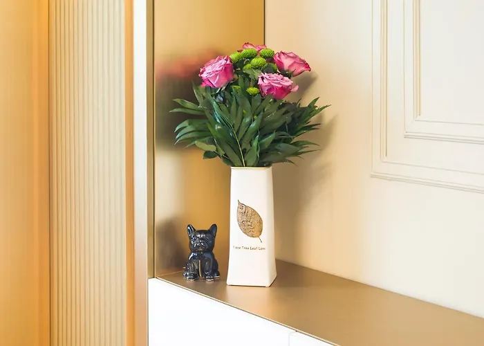 The Address Βουκουρέστι