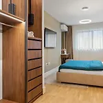 The Address 아파트 *