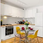 The Address 아파트