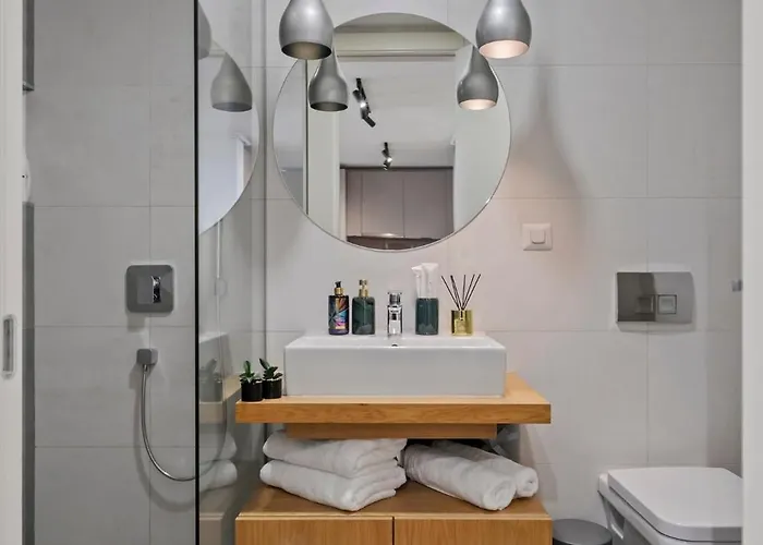 The Address Bucureşti